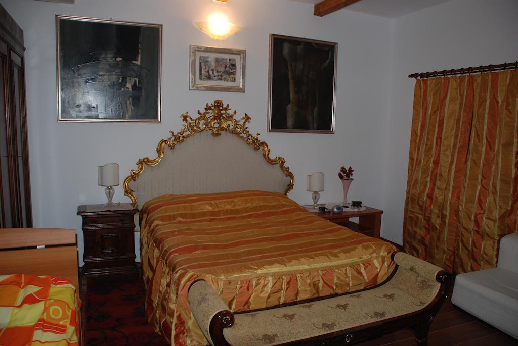 Villa Giulia Islaz Room photo